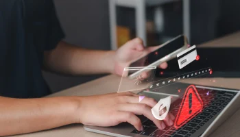 Эксперты предупредили о рисках покупки полисов на сайтах-клонах