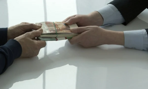 Руководитель пермского таксопарка обвиняется в организации страхового мошенничества на 2 млн рублей