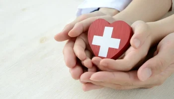 ​Российский бизнес увеличил число программ ДМС на фоне дефицита кадров