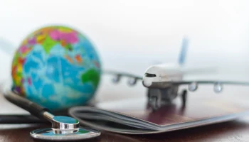 Путешествуем с умом: куда россияне чаще всего оформляют страховки в 2025 году
