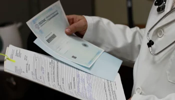 Рошаль: отказ от частных страховщиков в ОМС разгрузит врачей и улучшит медпомощь