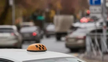 Новые требования к такси в ХМАО: отток водителей и споры о безопасности