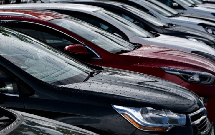 ​Продажи новых авто в РФ в апреле 2026 года выросли на 15%
