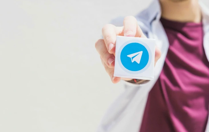 Треть российских инвесторов полагается на советы из Telegram-каналов