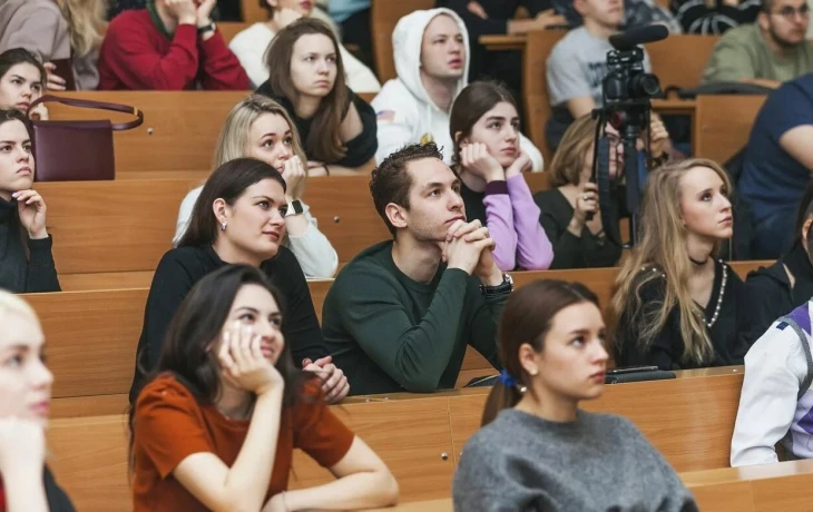 СберСтрахование жизни проводит День страхования в МГУ: инвестиции в будущее страховой отрасли