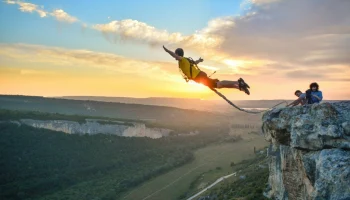 Добровольное страхование для экстремалов: депутаты ищут баланс между безопасностью и доступностью туризма