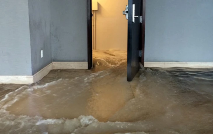 Ущерб жилью от пожара и потопа: страховщики назвали суммы выплат в 2025 году