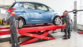 Страховщики предложили расширить возможности ремонта по ОСАГО из-за дефицита запчастей