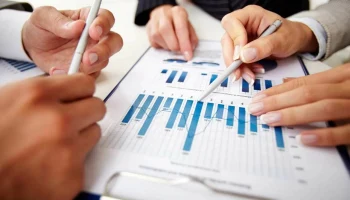 Европейские страховщики пересматривают прогнозы прибыльности на 2025 год