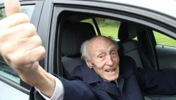 Опытные и аккуратные: «Росгосстрах» опроверг миф об аварийности пожилых водителей