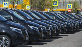 ​В ГД внесут законопроект о налоге на элитное жилье и транспорт