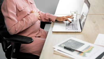 Правительство включило весь период декрета в страховой стаж для расчета пенсий