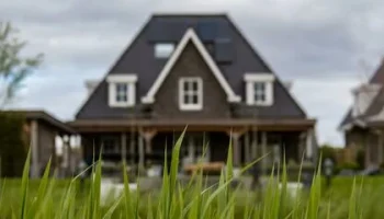 В России изменились предпочтения покупателей загородного жилья