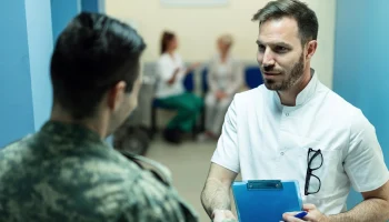 Военнослужащие СВО получат доступ к гражданским поликлиникам
