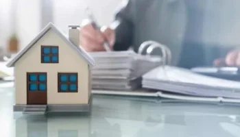 Эксперт указал на необходимость обязательного страхования жилья в Крыму