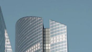 Лидеры страхового рынка сверили часы по МСФО 17 на бизнес-завтраке &laquo;Мариллион&raquo;