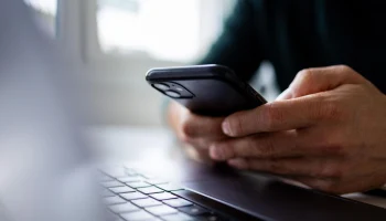 Deloitte: страховщики сэкономят до $160 млрд к 2032 году благодаря ИИ в борьбе с мошенничеством