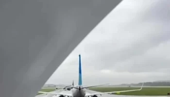 Выплаты клиентам &quot;АльфаСтрахование&quot; из-за массовых задержек авиарейсов