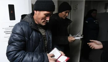 СПЧ и страховщики предлагают усилить контроль ДМС для трудовых мигрантов
