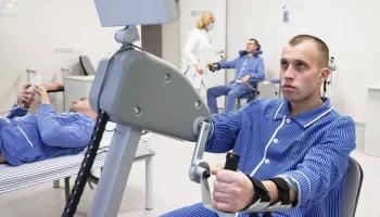 Участники СВО получили расширенные права на бесплатную медицинскую помощь