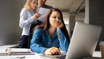 Рынок труда на распутье: почему россияне уходят на фриланс и возвращаются в найм