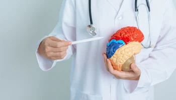 Как сохранить ясность ума: «МАКС-М» напомнила жителям Саратовской области о простых правилах здоровья мозга