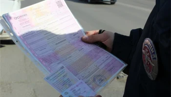 ​РСА советует водителям держать бумажный полис ОСАГО при сбоях интернета