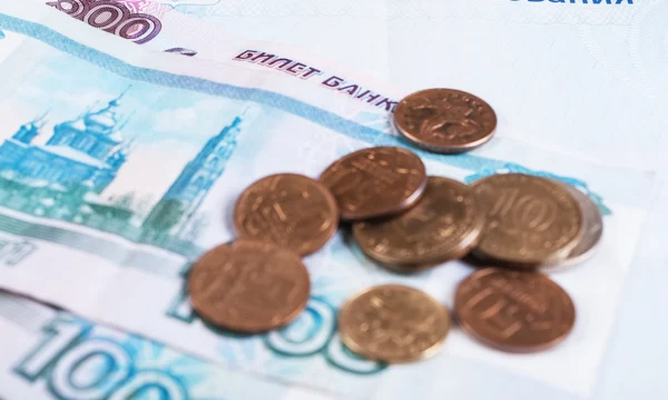 Правительство ввело новые требования к банкам для размещения средств ОМС