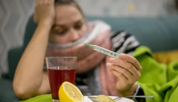 Большинство россиян игнорируют больничный при ОРВИ, рискуя здоровьем