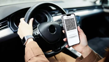 Автоподставы-2025: как мошенники обманывают водителей через дипфейки и QR-коды