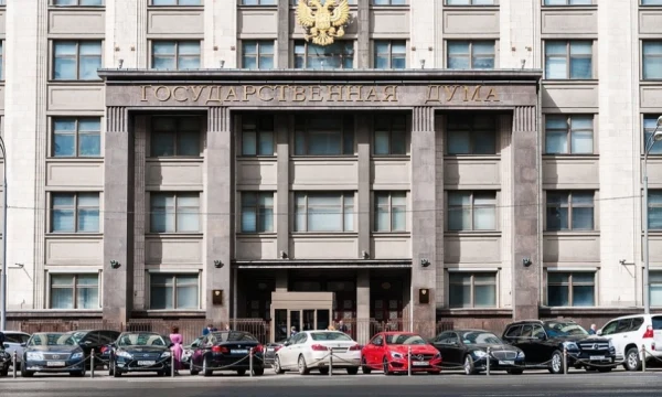 Госдума одобрила в первом чтении законопроект о кредитных каникулах для родителей