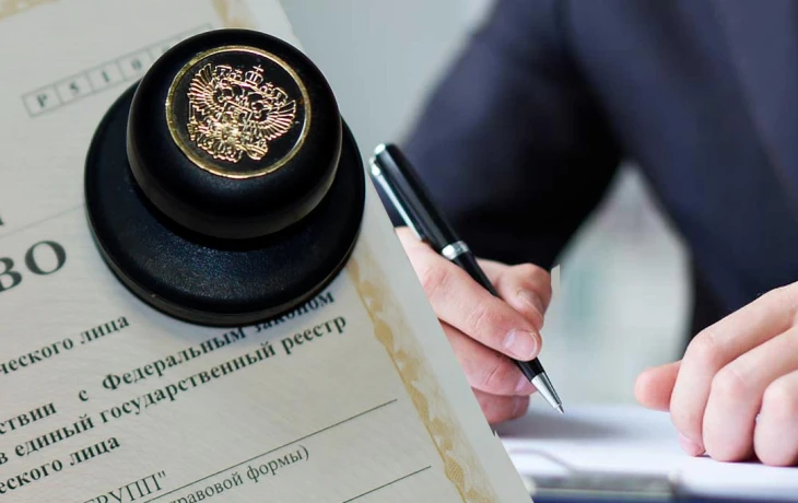 ​Нилов предложил запретить самозанятым оказывать услуги юрлицам