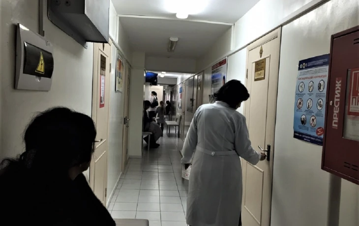 Правительство ограничило ожидание приема терапевта по ОМС 24 часами