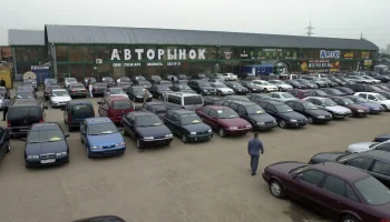 Рынок авто в 2025: LADA лидирует в продажах, а китайские бренды &mdash; в страховании