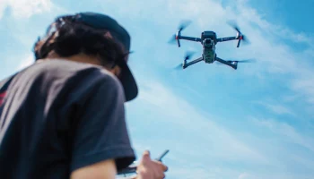 Минтранс предлагает ввести ОСАГО для владельцев дронов