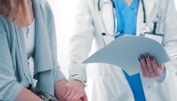 Сравнение чекапа по ДМС и диспансеризации по ОМС: что выбрать?