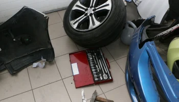 Поставщики автозапчастей столкнулись с новыми трудностями при доставке в Россию