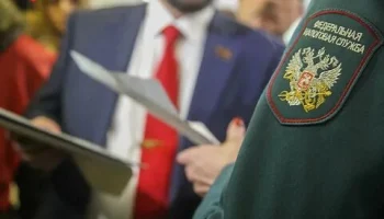 Просроченная задолженность россиян перед налоговой службой выросла до 1,325 трлн рублей