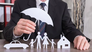 Госдума рассмотрит законопроект о новых требованиях к страховым агентам