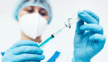 В программу ОМС включили российские онковакцины и CAR-T-терапию