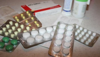 В Госдуме инициировали выдачу дорогостоящих препаратов по ОМС амбулаторно