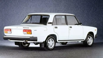 Каждый третий россиянин начинает водительский путь с LADA