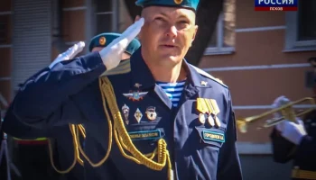 Военная контрразведка ФСБ задержала командира 83-й отдельной гвардейской десантно-штурмовой бригады