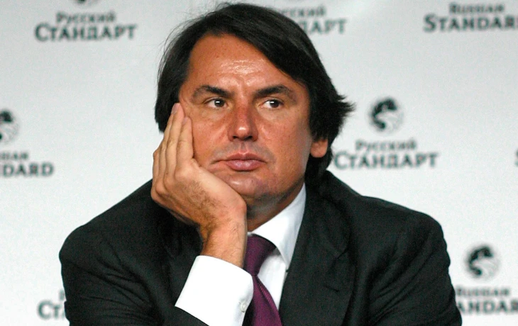 Рустам Тарико: редомициляция активов на фоне долга в $757 млн. Что дальше?