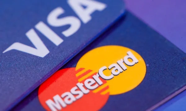 НСПК обосновала ограничение карт Visa и Mastercard истекшими сертификатами